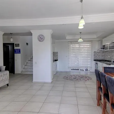 Yildirim 1, Private With 70m2 Pool
